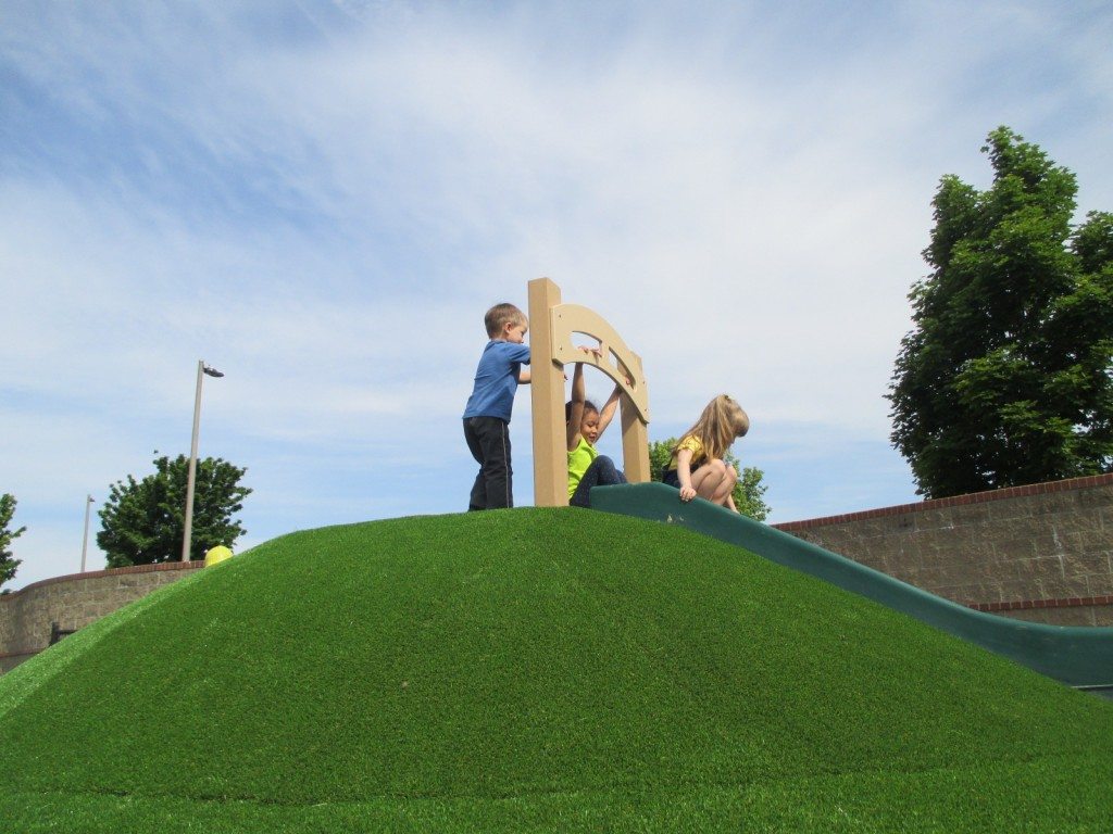 Hillslides Play 2
